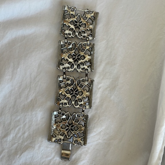 Massive Vintage Bracelet - Picture 6 of 7